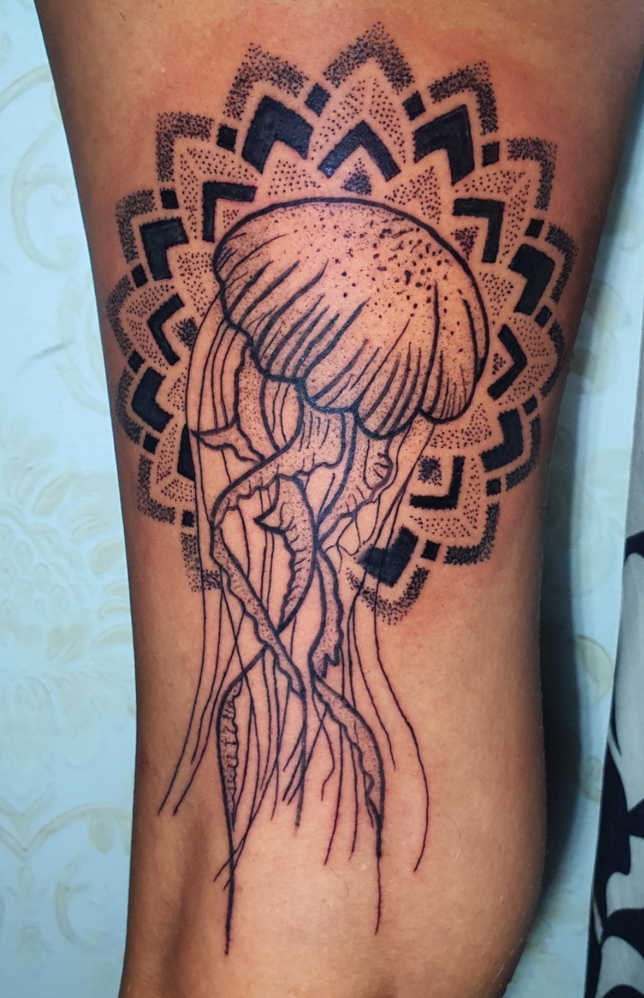 Tatuagem blackwork para cover up — transformação completa